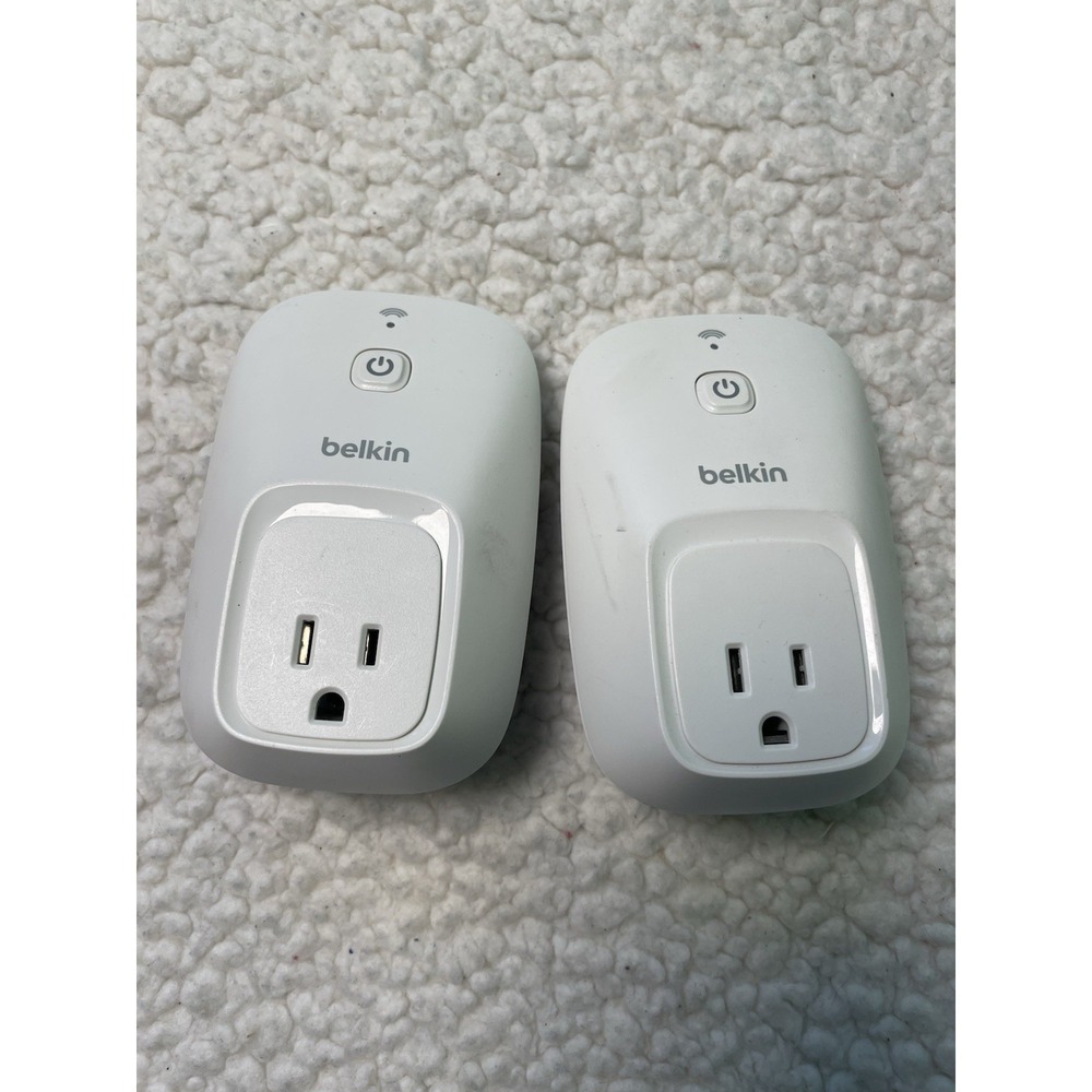 Two Belkin WeMo Wi-Fi White Smart Switch F7C027